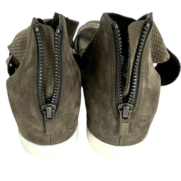 Eileen Fisher NWOB Size 7.5 Sport Sandal Perforated Nubuck Taupe Platform Heel - Picture 4 of 9